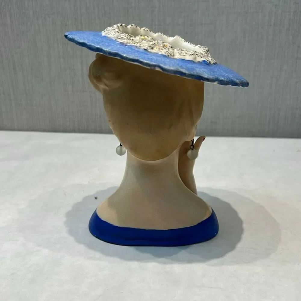 Vtg 50s Napco Glamour Girl Lady Head Vase 1958 Blue Hat Hand Up Eyelashes C3307A